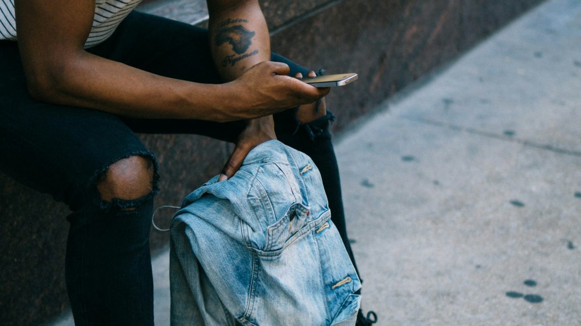 13 Signs It’s Time to Take a Break from Social Media