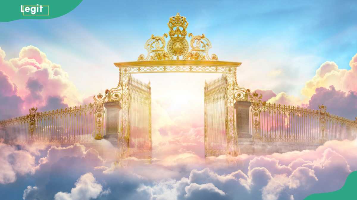 What does the Bible say about heaven? Verses that mention heaven in the Bible