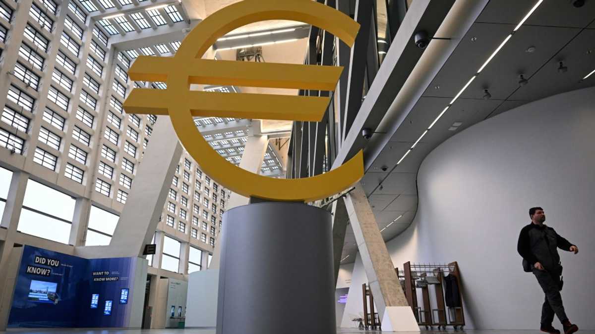 ECB to cut rates again amid bleak eurozone outlook