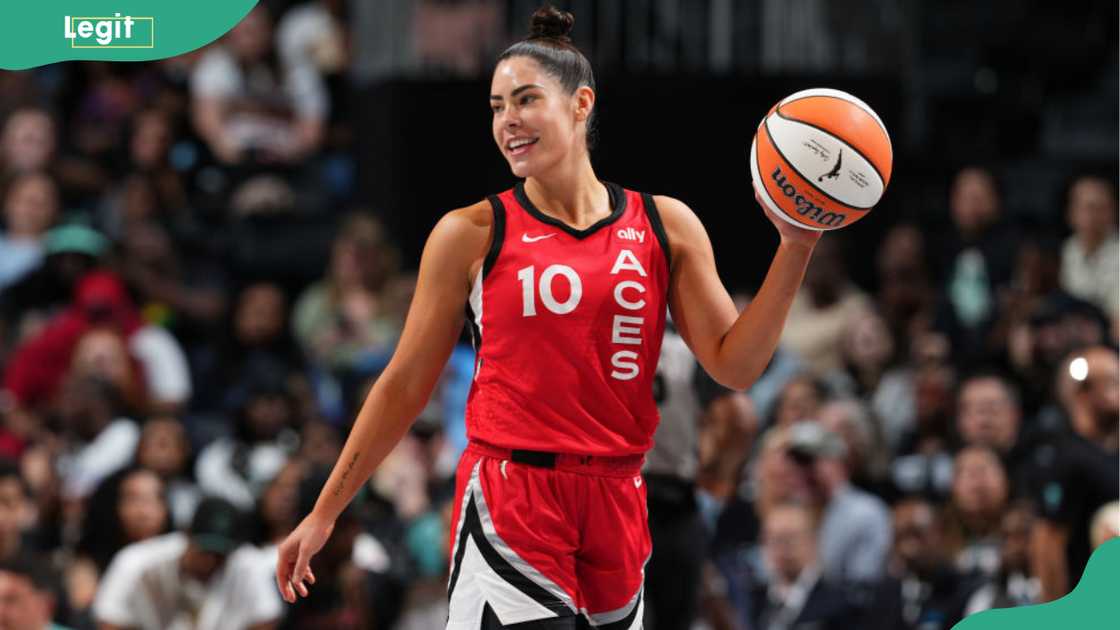 Kelsey Plum smiles during the game against the New York Liberty