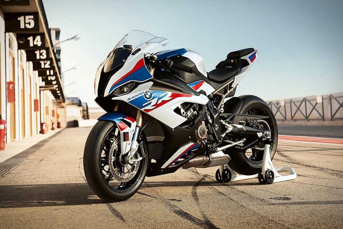 BMW S1000RR