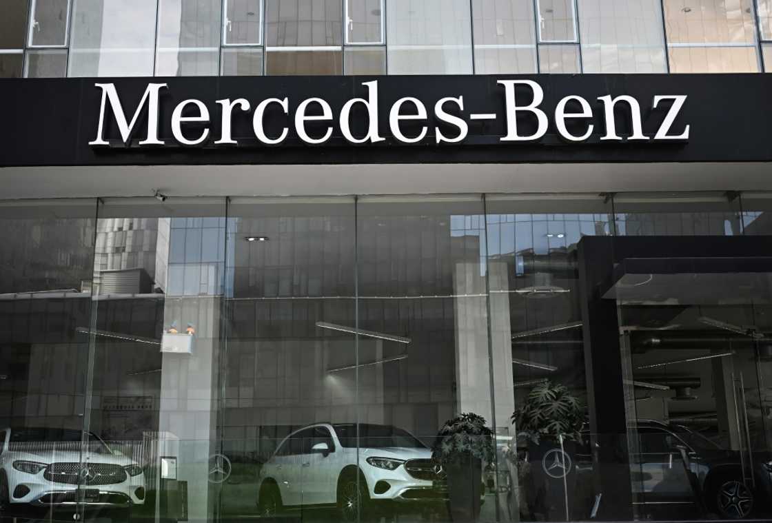 View of a Mercedes-Benz car showroom in Mexico City