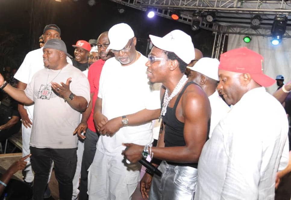 Patoranking, Iyanya, Others Light Up Bayelsa At Okpoama Beach Carnival