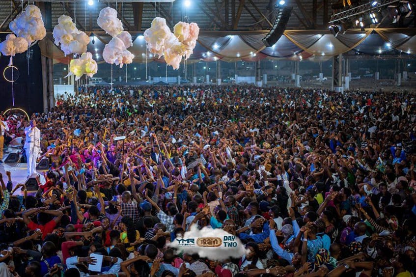 1m Nigerian Youths Hold Prayer Revival