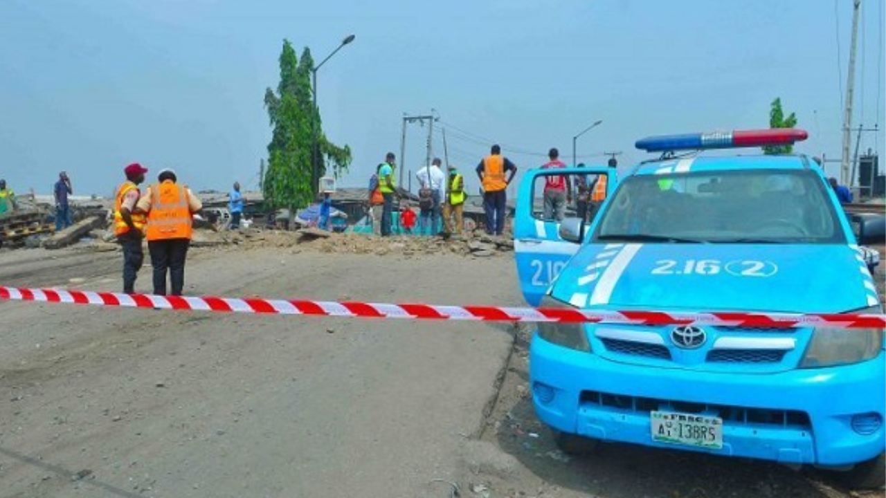 5 Die In Oyo Road Accident