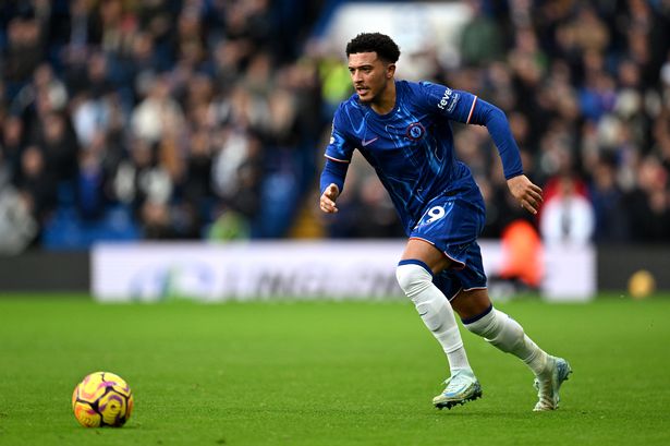 EPL: Jadon Sancho warns Chelsea teammates