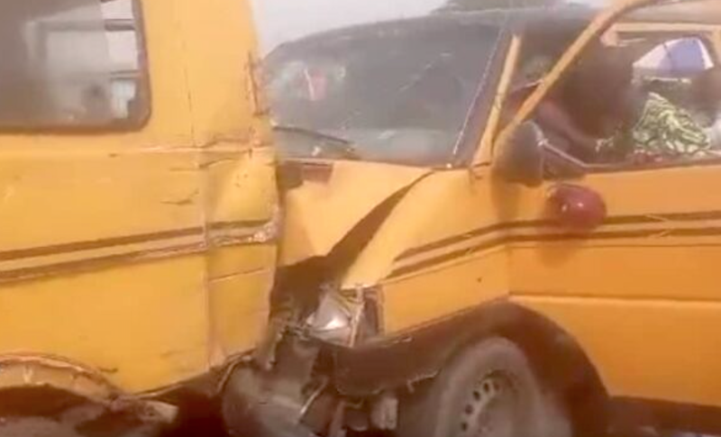 Five injured in Mile 2-Badagry expressway accident