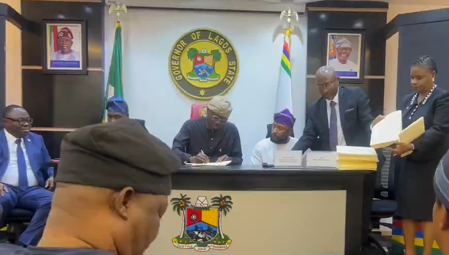 Gov Sanwo-Olu signs bill for 24 hours electricity in Lagos