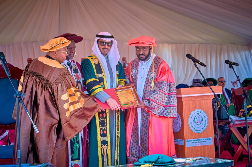 MAAUN Founder Gwarzo Donates $100,000 To Islamic Varsity In Uganda