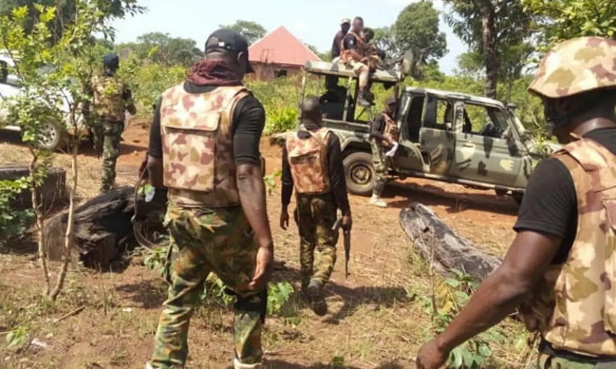 Troops Arrest 2 Terrorists' Logistics Couriers, 256 Others