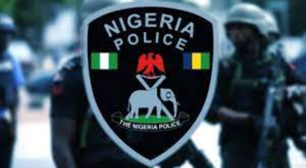 Two armed robbery suspects nabbed with firearms in Enugu