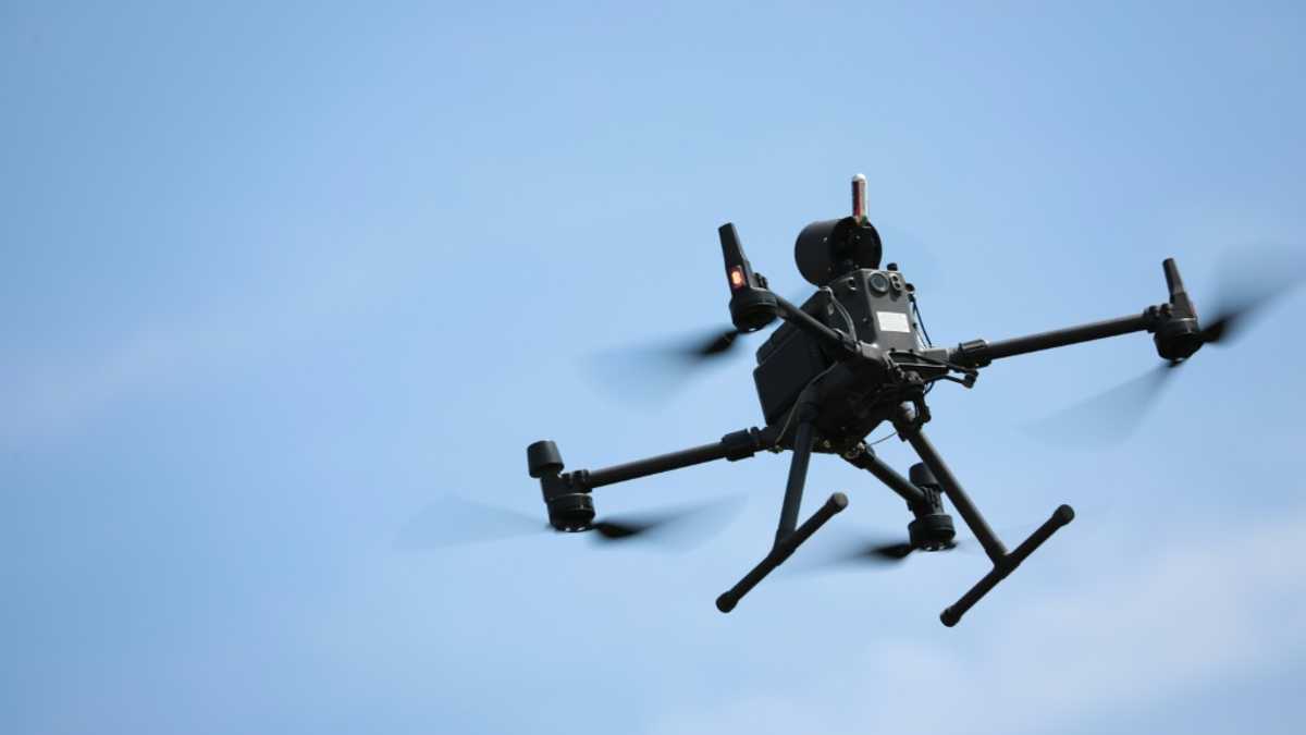 US mulls new restrictions on Chinese drones