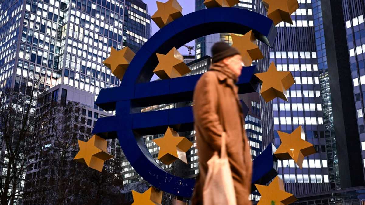 Eurozone inflation picks up in December