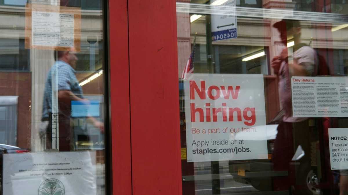 US hiring beats expectations in December to cap solid year