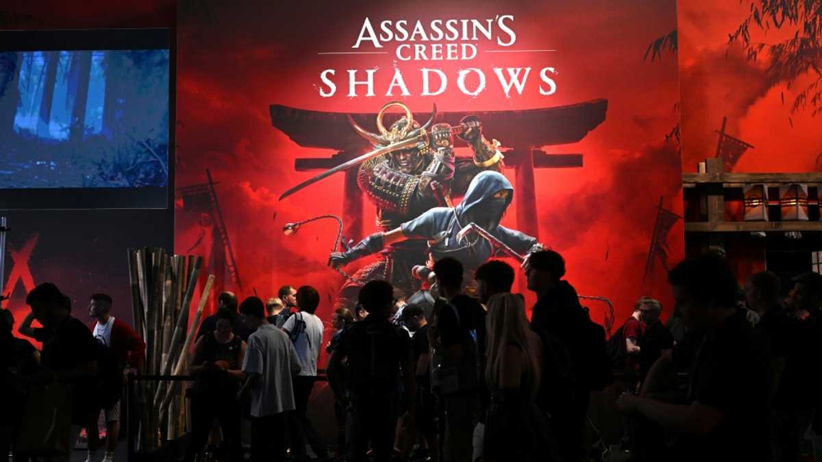 Ubisoft bruised but not broken by 'Assassin's Creed' delay