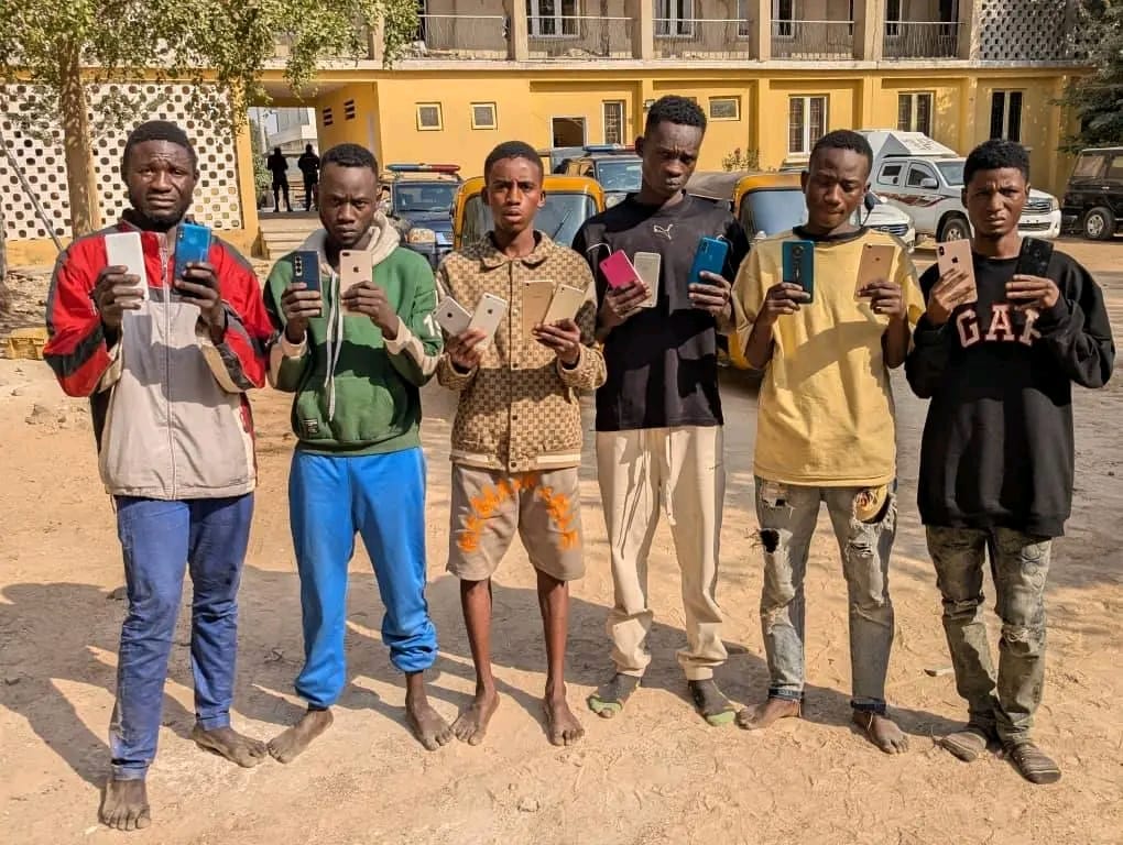 Police Arrest 6 Over Alleged Theft Of Mobile Phones In Kano