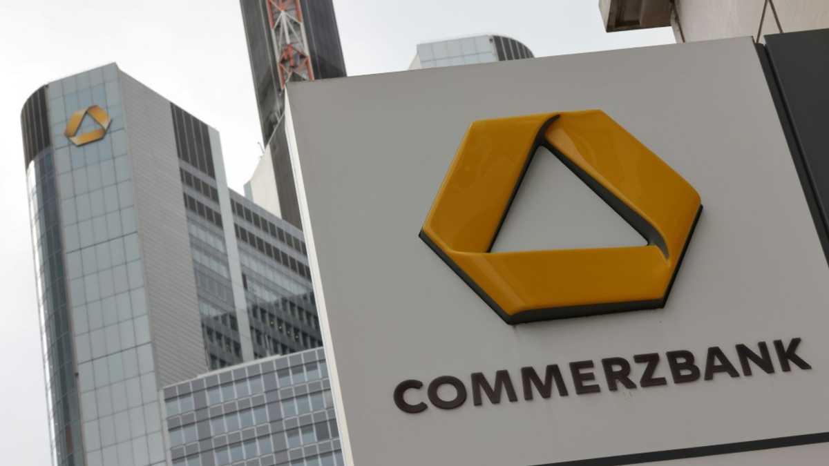 Job cuts report worries employees at Germany's Commerzbank