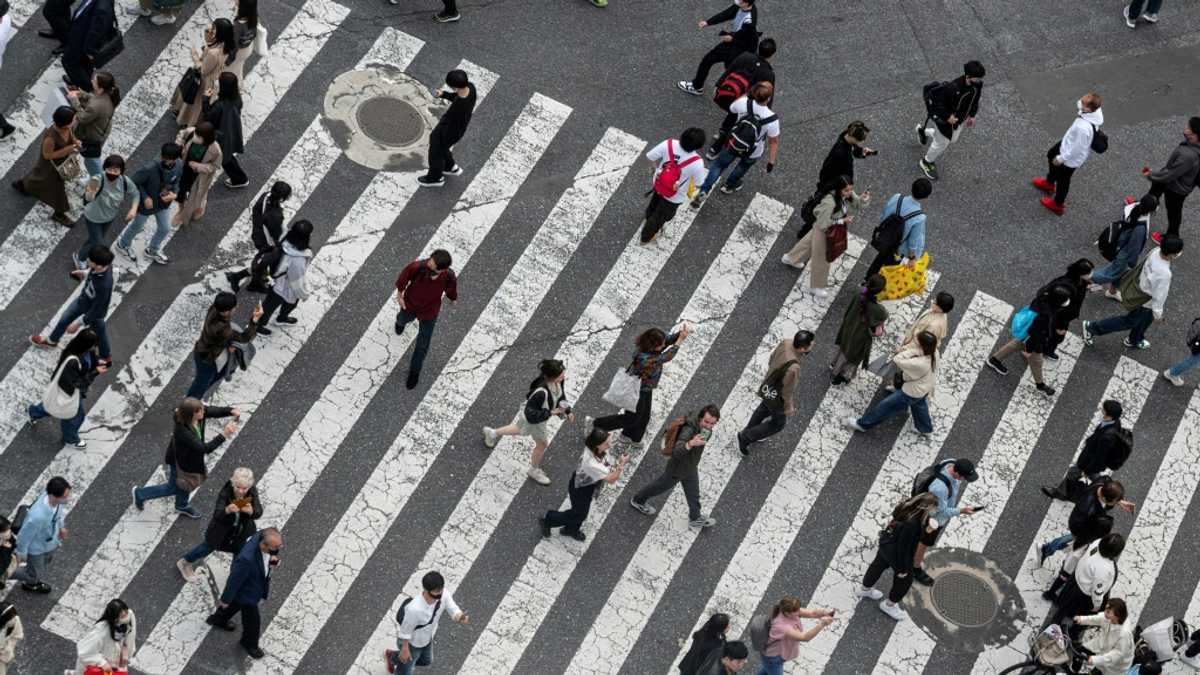 Asian markets track Wall St bounce as Fed decision looms