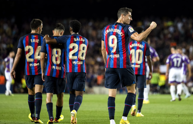 La Liga: How FC Barcelona strolled past Valladolid as Lewandowski hits double again