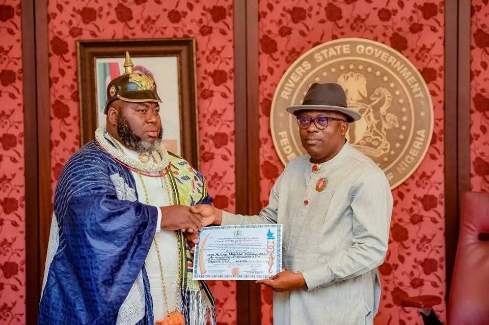 Fubara Presents Staff Of Office To Asari, 3 Other Traditional Rulers