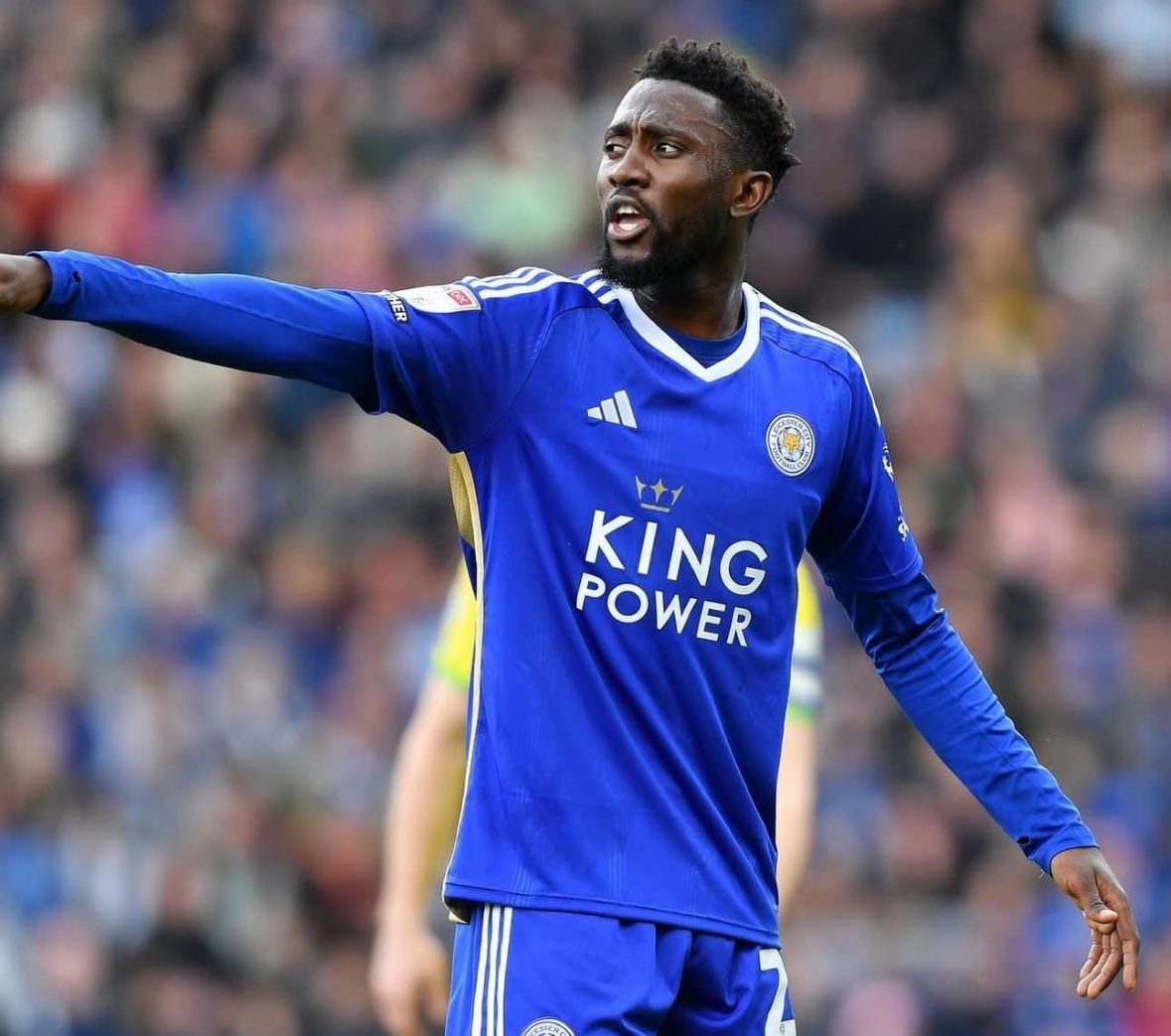 Leicester City Won't Sell 'Key Player' Ndidi - Van Nistelrooy