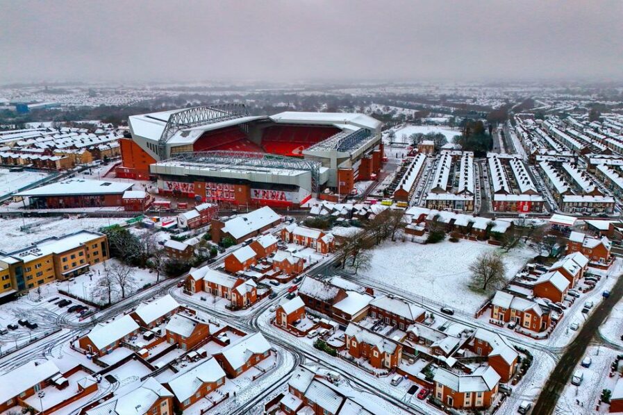 Liverpool, Manchester United Match To Hold Despite Heavy Snow