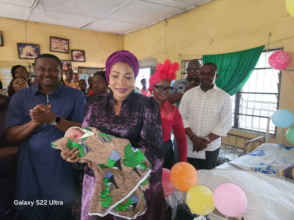 Mrs Otti Doles Out N1.4m To First Babies