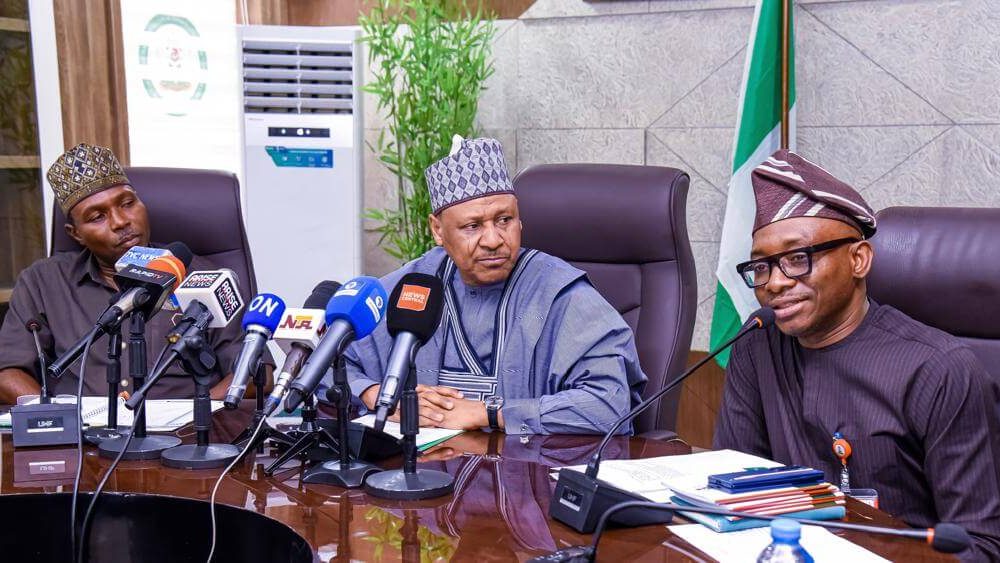 No Contract Should Be Shrouded In Mystery - FG