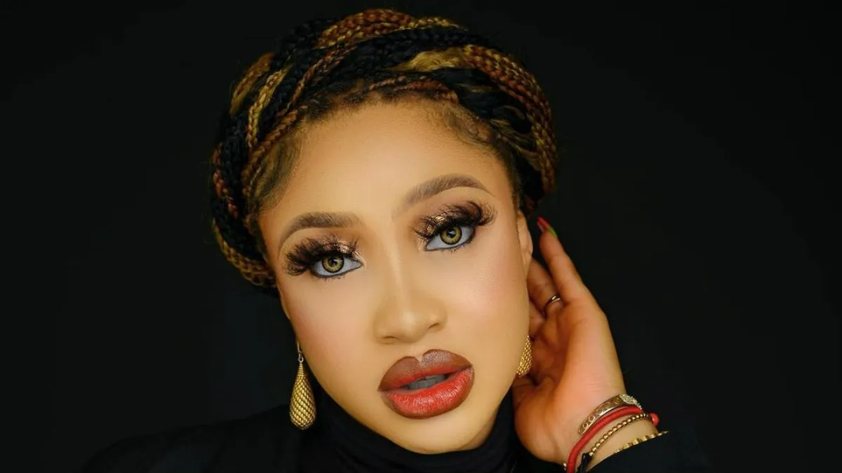 Tonto Dikeh tearfully recounts how God used her to reunites her father with her long-lost sister