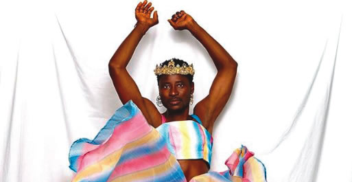 Uk-based Nigerian Gay Rights activist, Bisi Alimi mobbed in Lagos (Video)