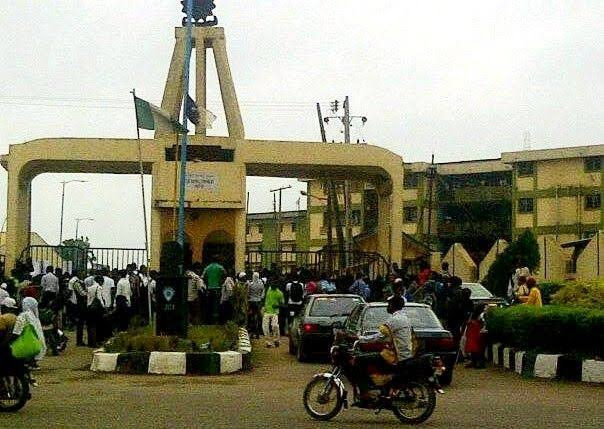 Oyo Poly Students Collapse After Inhaling Substance During Fight