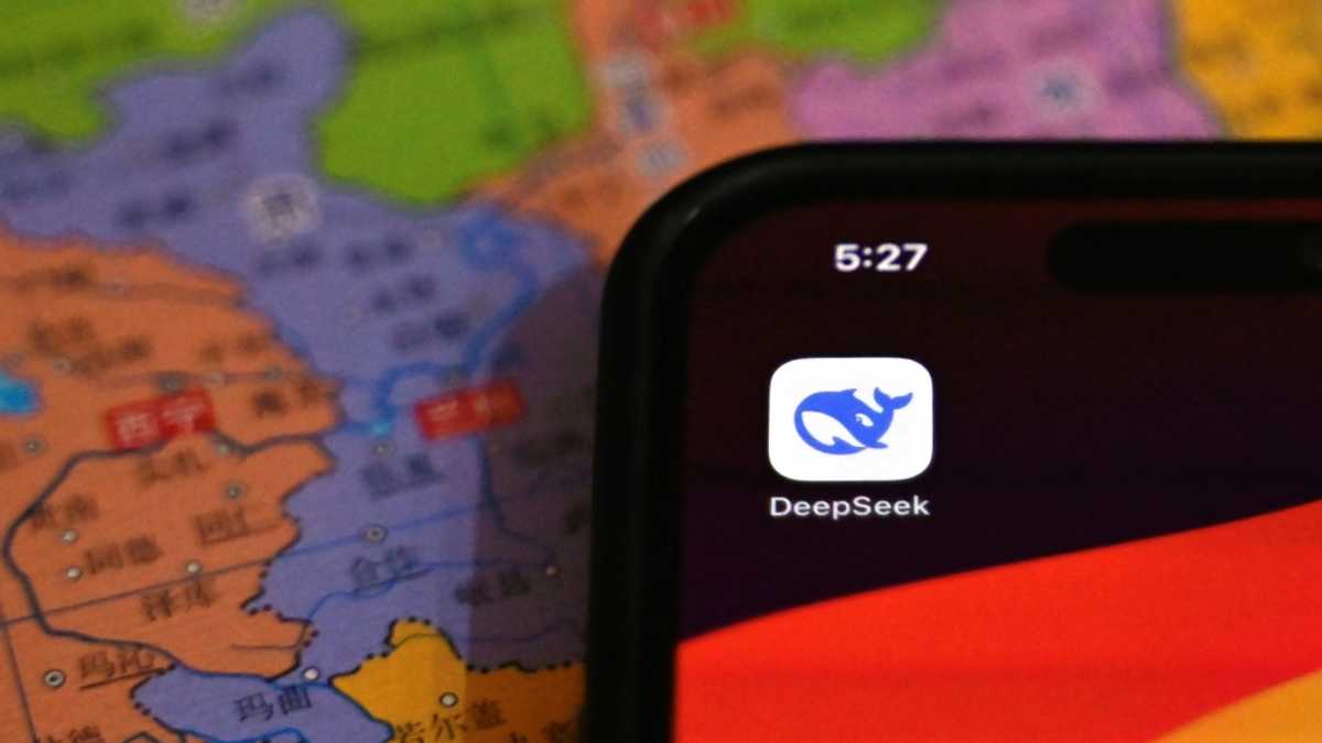 Australia bans DeepSeek AI program on govt devices