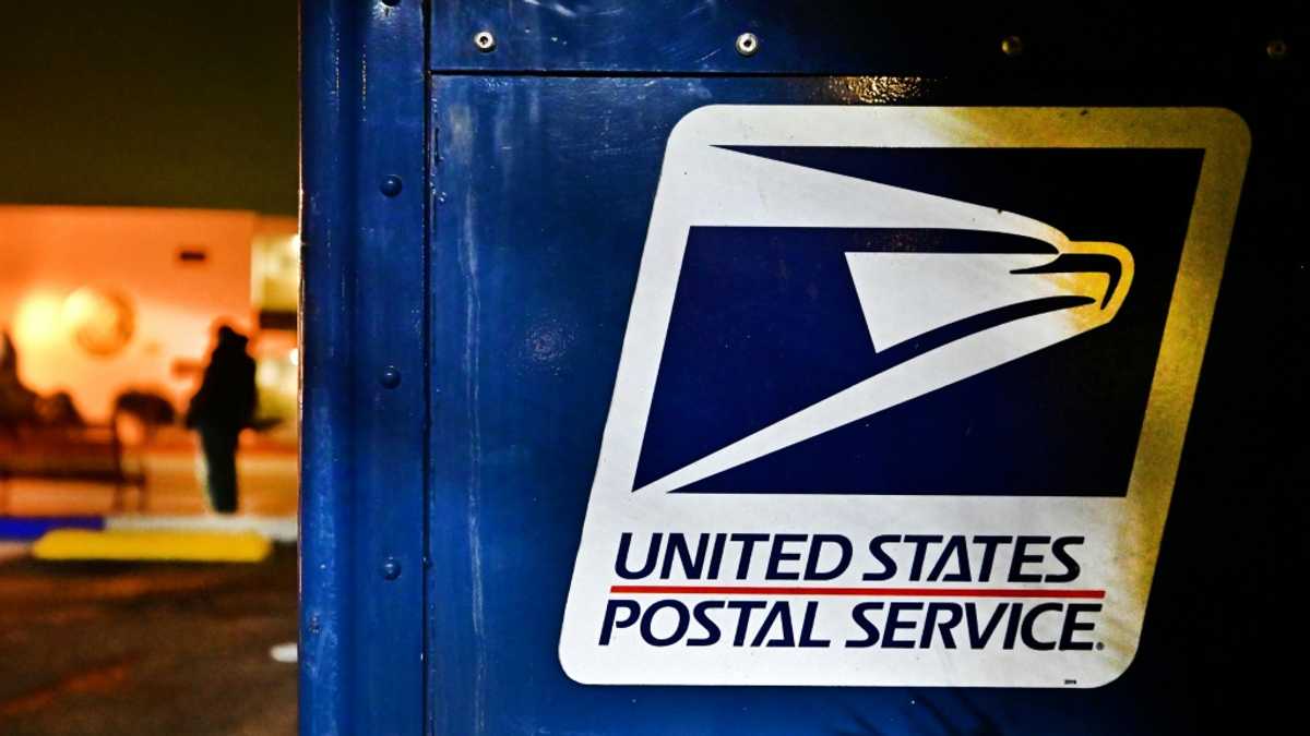 US Postal Service says suspending parcels from China