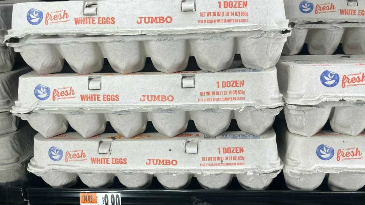 Soaring egg prices have US consumers squawking