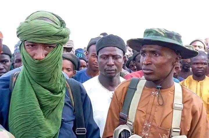 Notorious Bandit Leaders Surrender To Nigerian Army In Katsina (Photos)