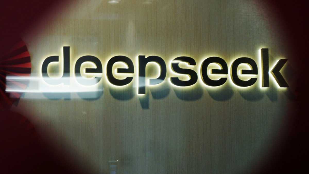 S. Korea says DeepSeek removed from local app stores pending privacy review