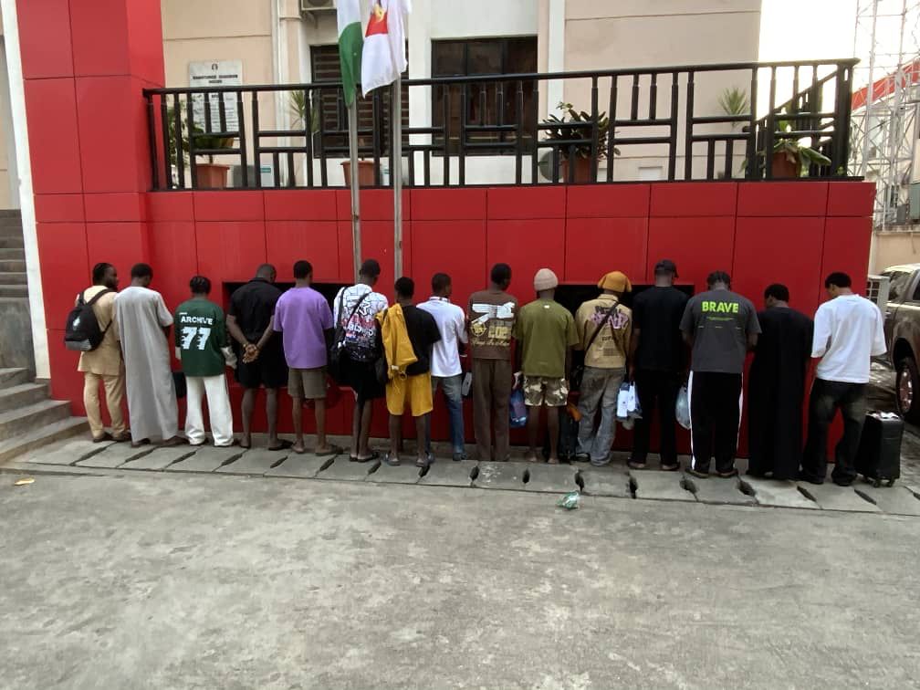 EFCC Arrests 15 Suspected Internet Fraudsters In Abuja