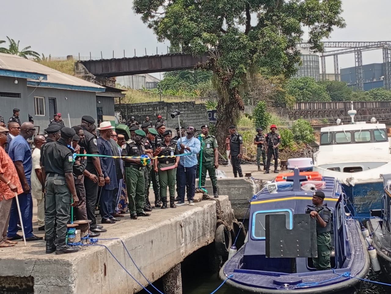 IGP Egbetokun Deploys 6 Gunboats To Rivers