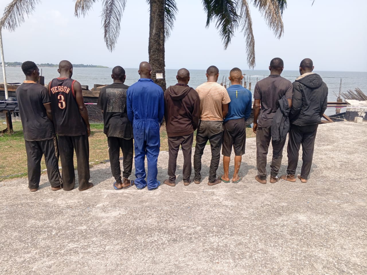 Navy, DSS Arrest 9 Suspected Oil Thieves In Joint Raids 