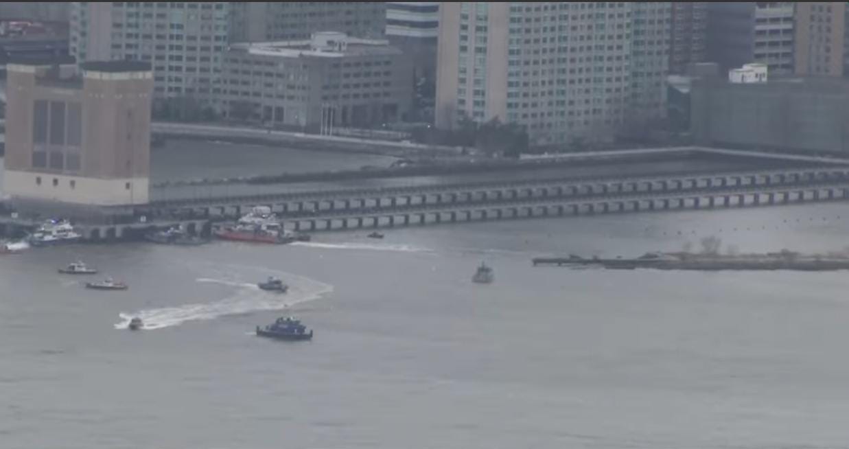 Helicopter Crashes Into Hudson River In New York